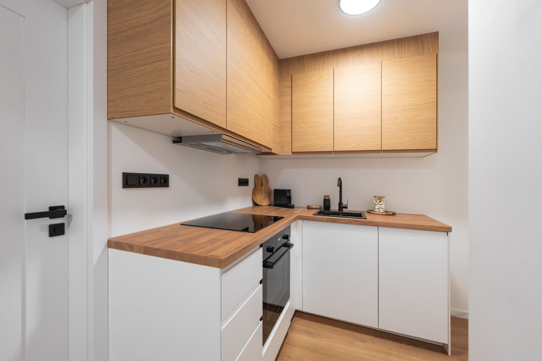 Prenájom bytu 2-izbový 48 m², Štětínská, Praha, Praha Prenájom bytu 2-izbový 48 m², Štětínská, Praha, Praha