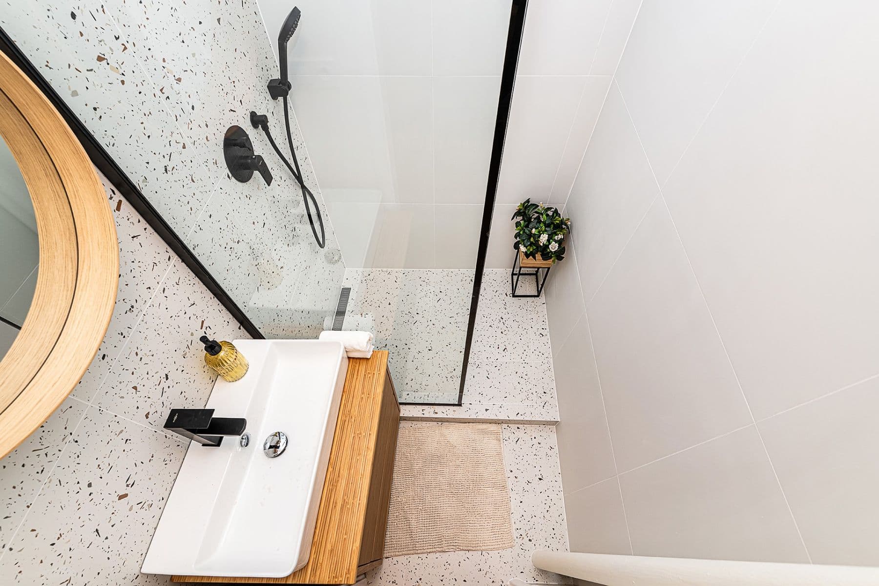 Predaj bytu 3-izbový 56 m², Evropská, Praha, Praha Predaj bytu 3-izbový 56 m², Evropská, Praha, Praha