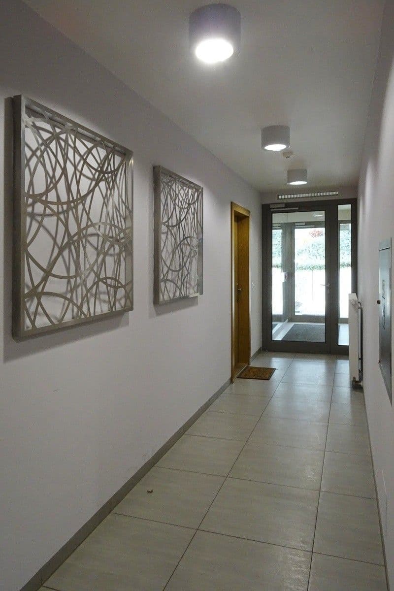 Prenájom bytu 2-izbový 54 m², Na Vysoké Ⅰ, Praha, Praha Prenájom bytu 2-izbový 54 m², Na Vysoké Ⅰ, Praha, Praha