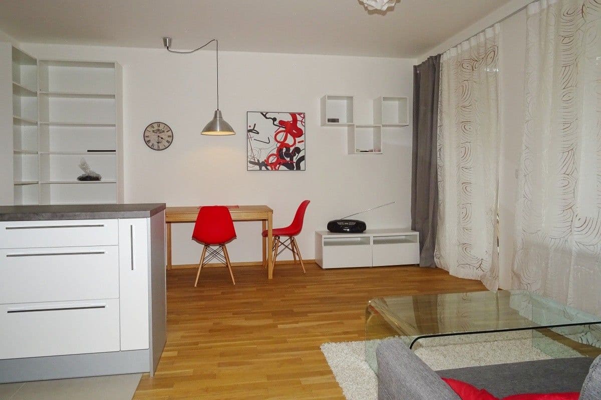 Prenájom bytu 2-izbový 54 m², Na Vysoké Ⅰ, Praha, Praha Prenájom bytu 2-izbový 54 m², Na Vysoké Ⅰ, Praha, Praha