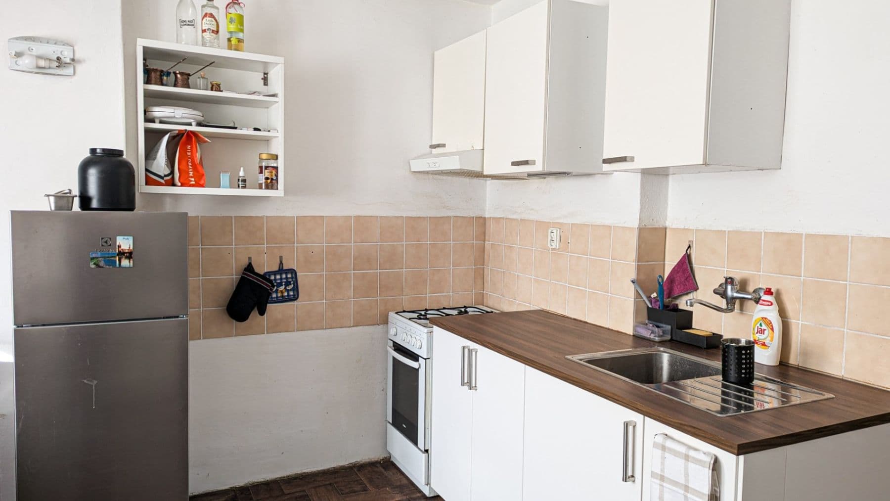 Prenájom bytu 3-izbový 72 m², U Kanálky, Praha, Praha Prenájom bytu 3-izbový 72 m², U Kanálky, Praha, Praha