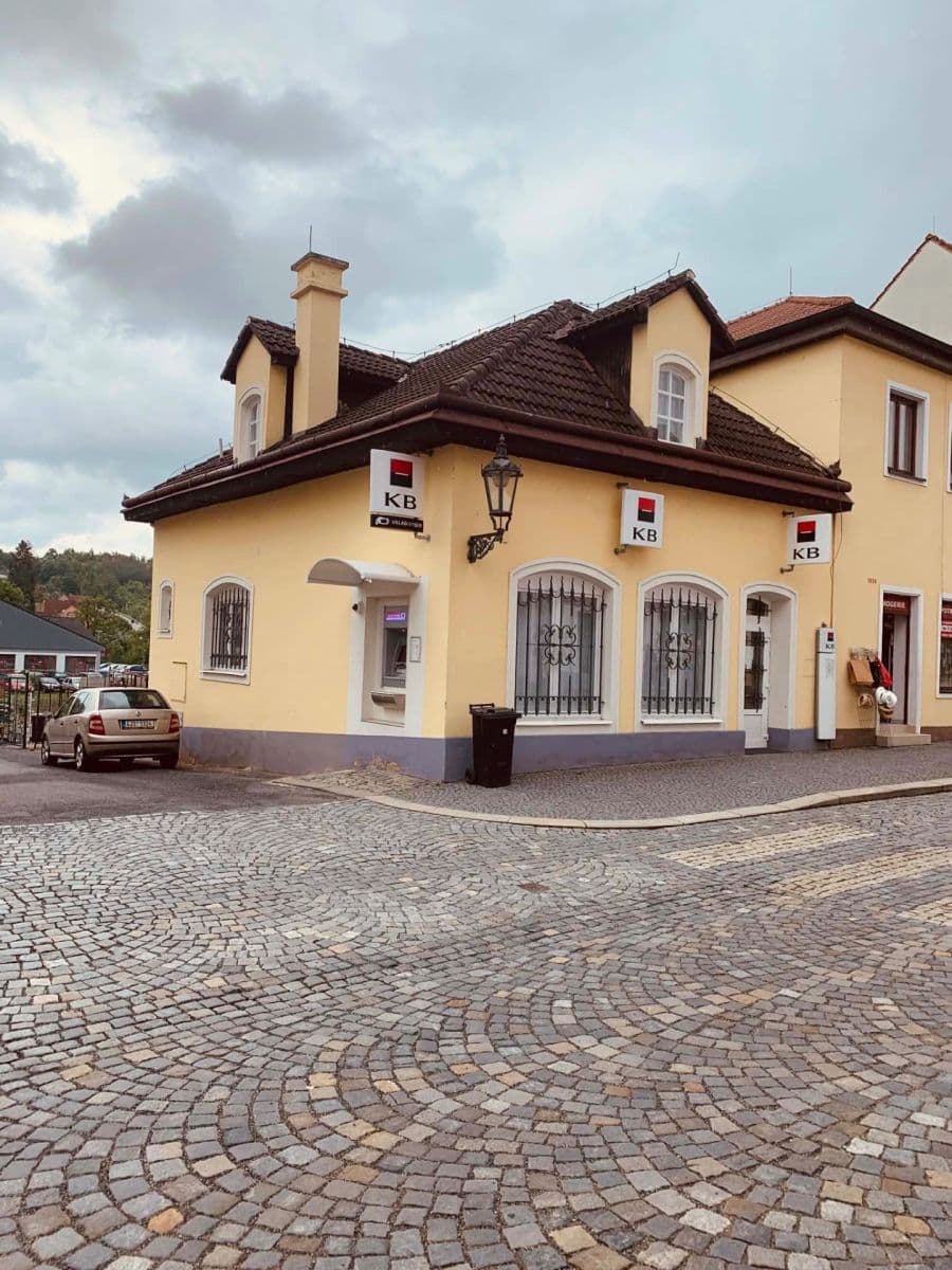 Predaj domu 140 m², pozemek 291 m², Masarykovo náměstí, Náměšť nad Oslavou, Kraj Vysočina Predaj domu 140 m², pozemek 291 m², Masarykovo náměstí, Náměšť nad Oslavou, Kraj Vysočina