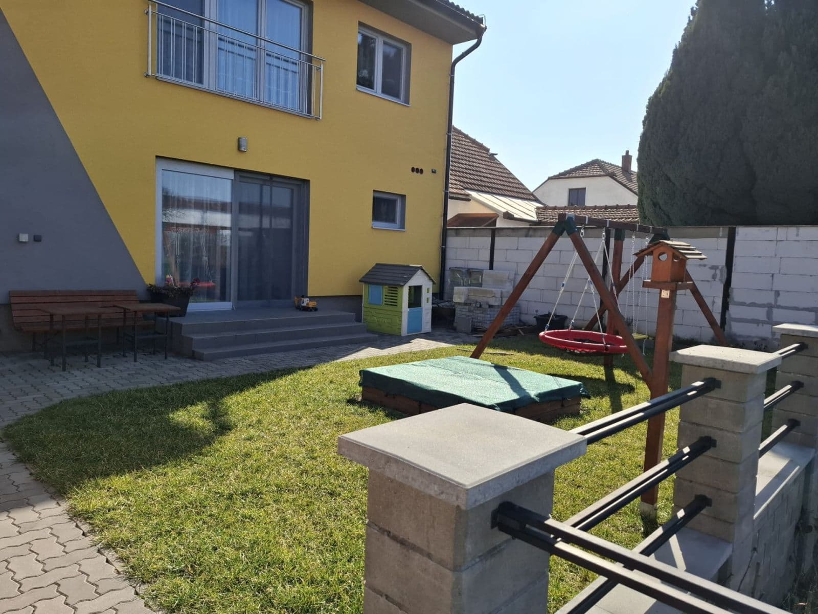 Predaj domu 191 m², pozemek 776 m², Čsl. armády, Holasice, Jihomoravský kraj Predaj domu 191 m², pozemek 776 m², Čsl. armády, Holasice, Jihomoravský kraj