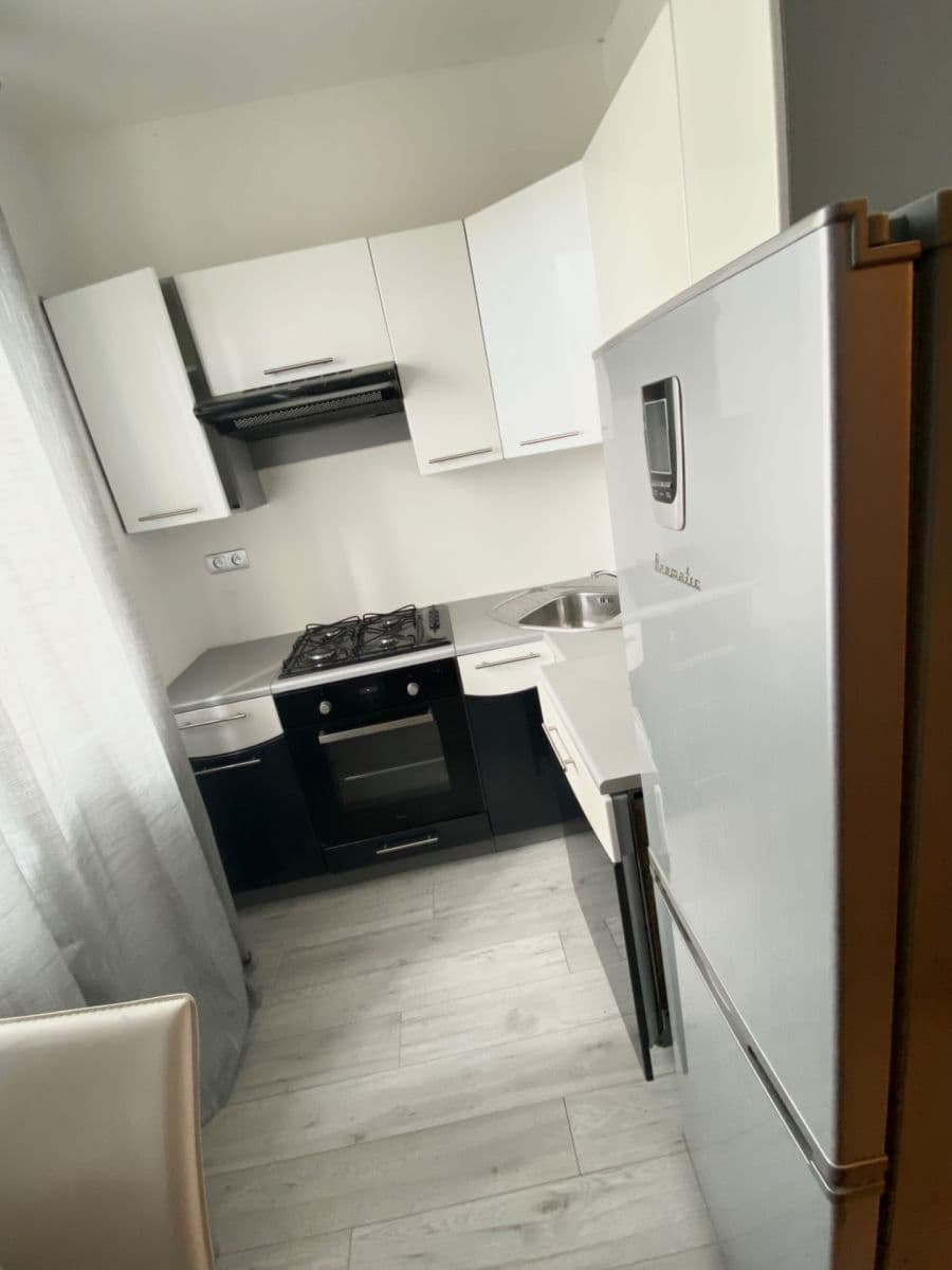 Prenájom bytu 2-izbový 44 m², Drobného, Dúbravka, Bratislavský kraj Prenájom bytu 2-izbový 44 m², Drobného, Dúbravka, Bratislavský kraj