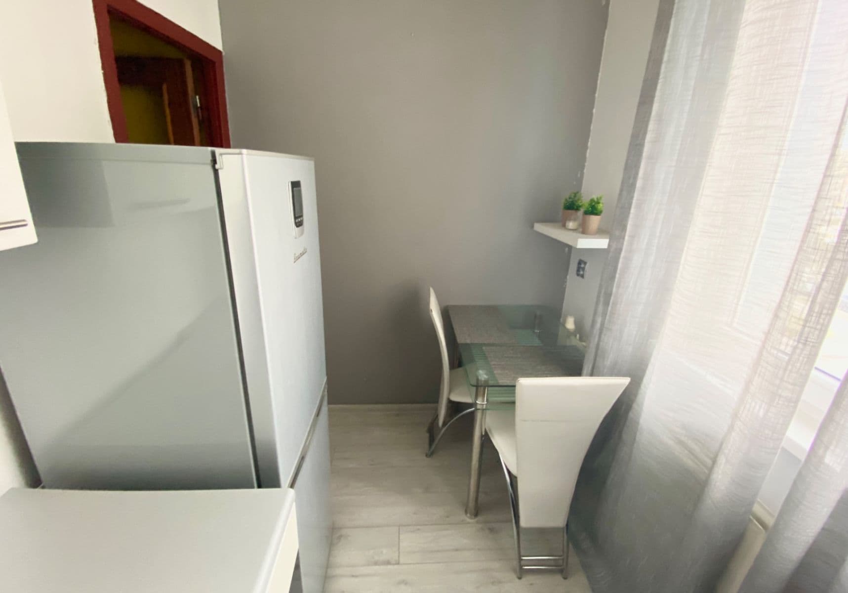 Prenájom bytu 2-izbový 44 m², Drobného, Dúbravka, Bratislavský kraj Prenájom bytu 2-izbový 44 m², Drobného, Dúbravka, Bratislavský kraj