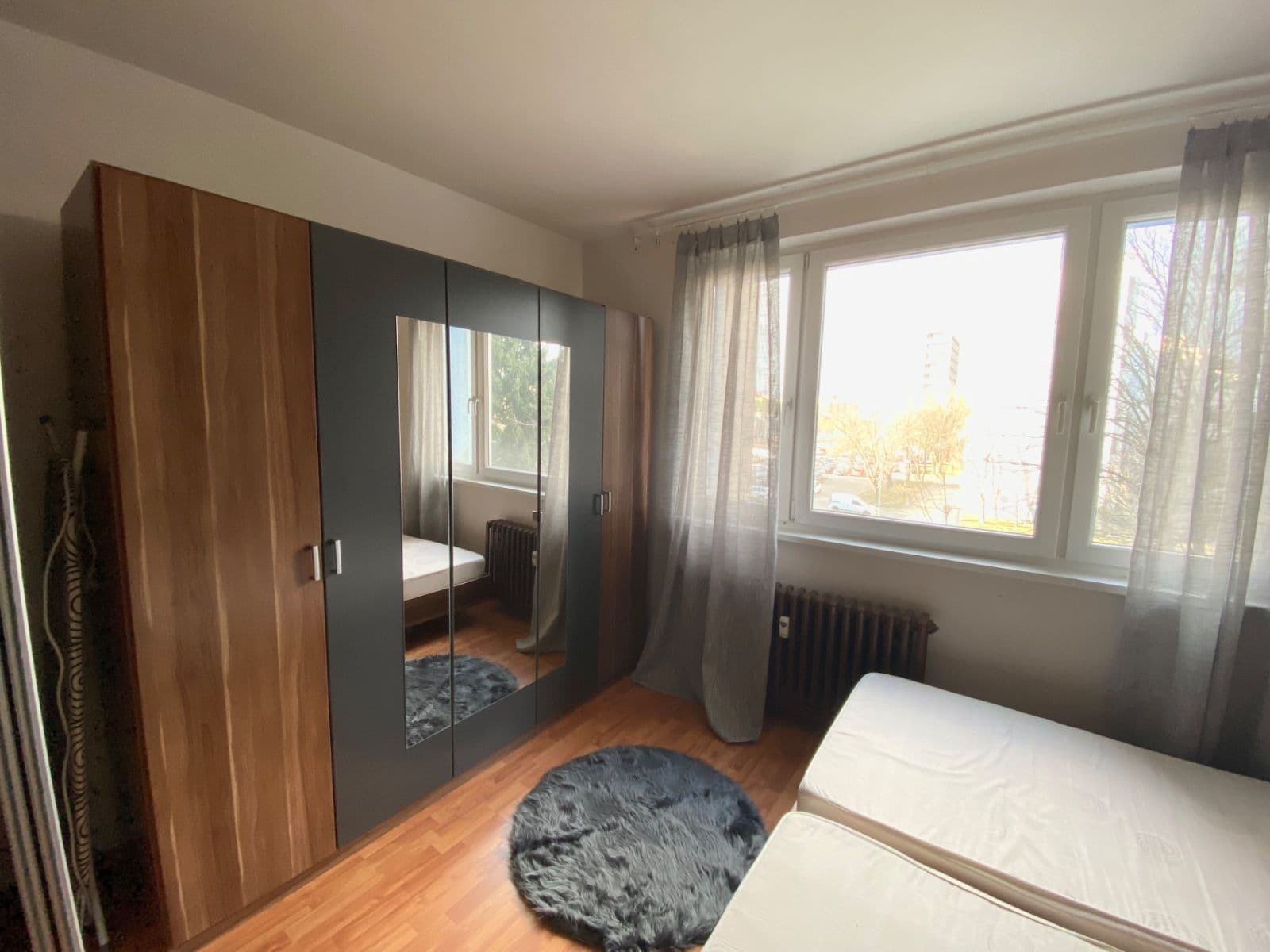 Prenájom bytu 2-izbový 44 m², Drobného, Dúbravka, Bratislavský kraj Prenájom bytu 2-izbový 44 m², Drobného, Dúbravka, Bratislavský kraj