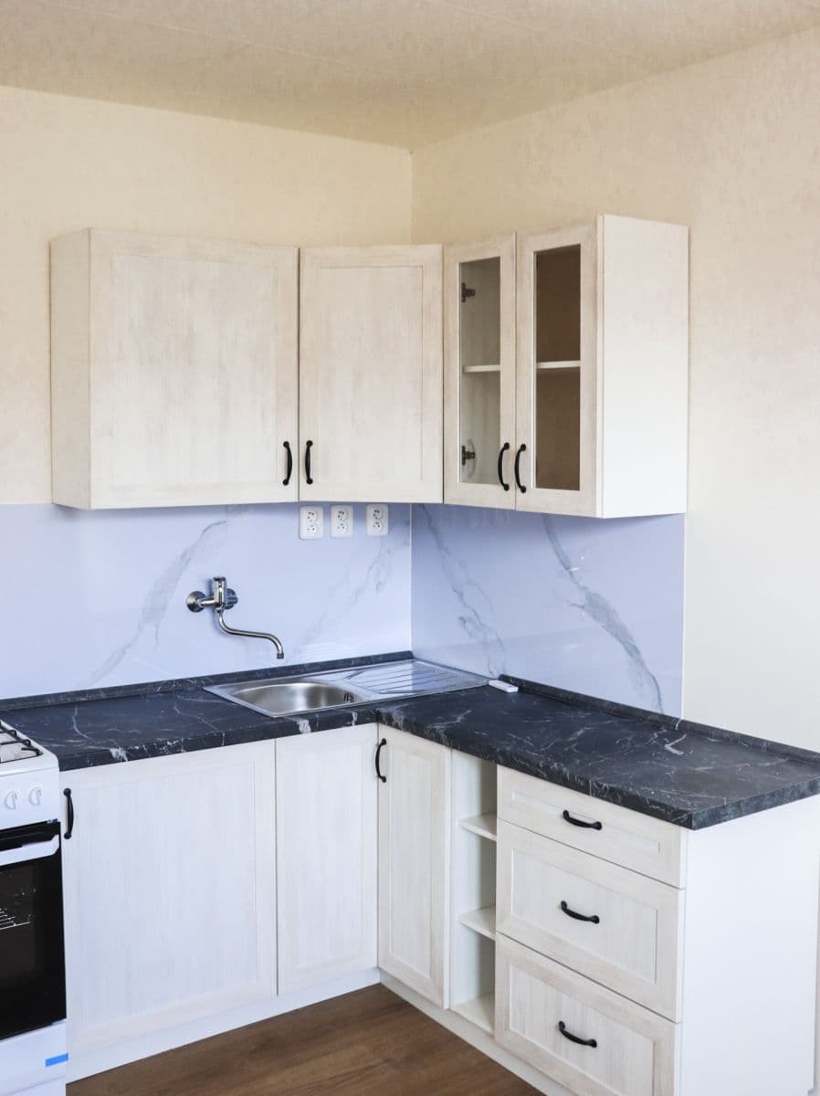 Predaj bytu 3-izbový 61 m², Veltruská, Praha, Praha Predaj bytu 3-izbový 61 m², Veltruská, Praha, Praha