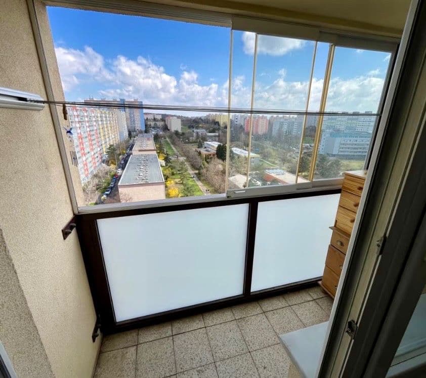 Prenájom bytu 3-izbový 55 m², Lodžská, Praha, Praha Prenájom bytu 3-izbový 55 m², Lodžská, Praha, Praha