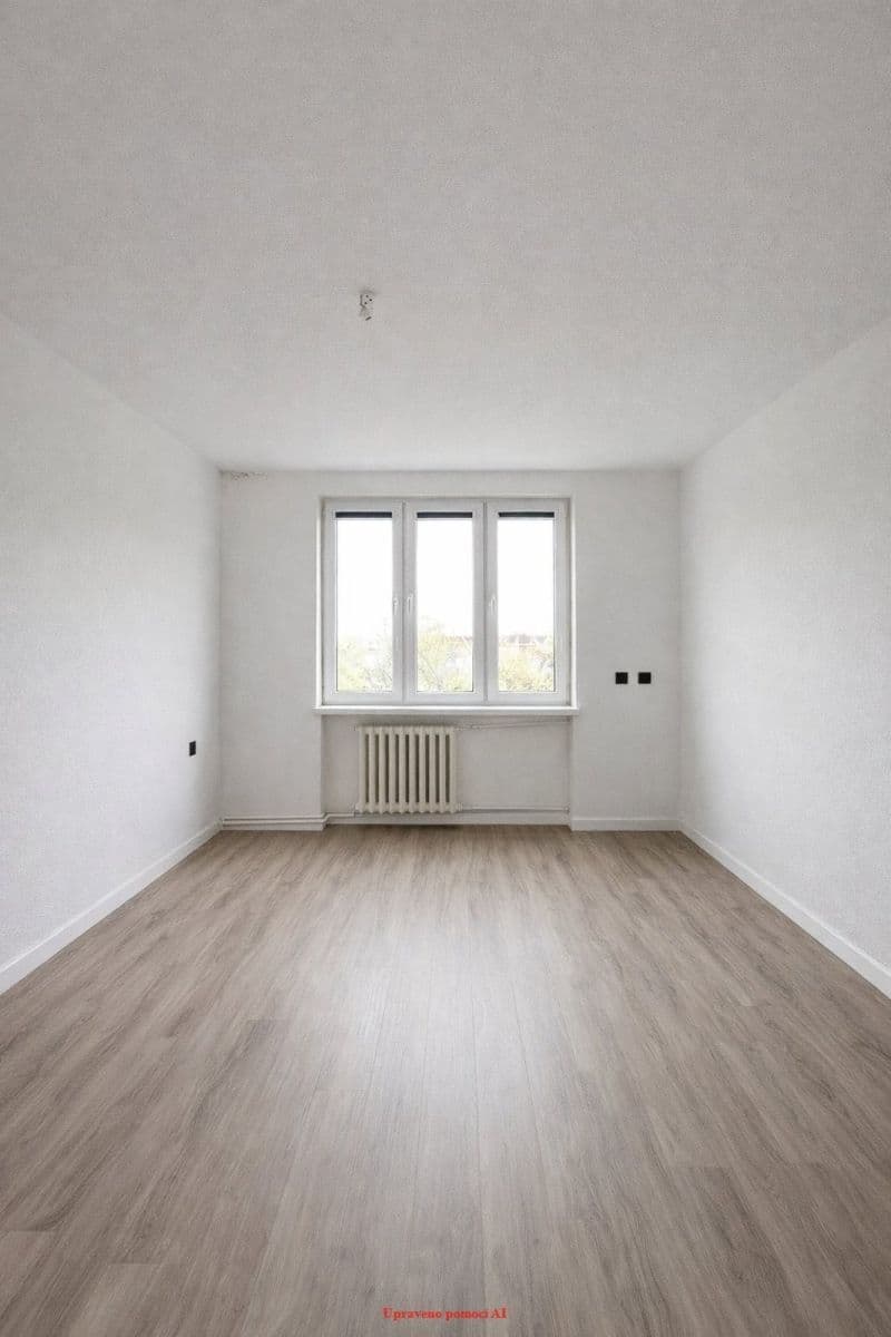Prenájom bytu 3-izbový 70 m², Hornická, Orlová, Moravskoslezský kraj Prenájom bytu 3-izbový 70 m², Hornická, Orlová, Moravskoslezský kraj