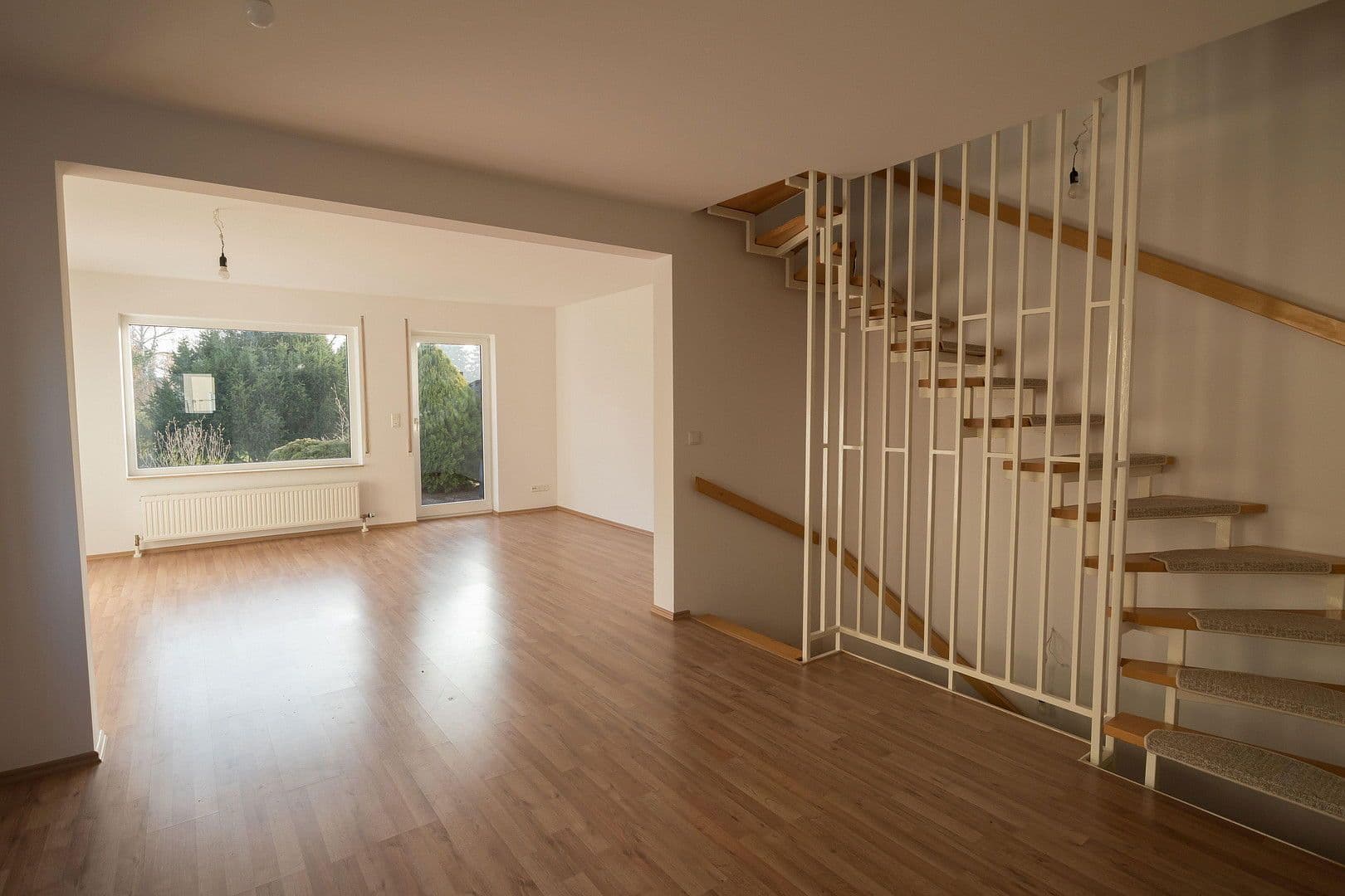 Prenájom domu 120 m², pozemek 285 m², Berlin, Berlín Prenájom domu 120 m², pozemek 285 m², Berlin, Berlín