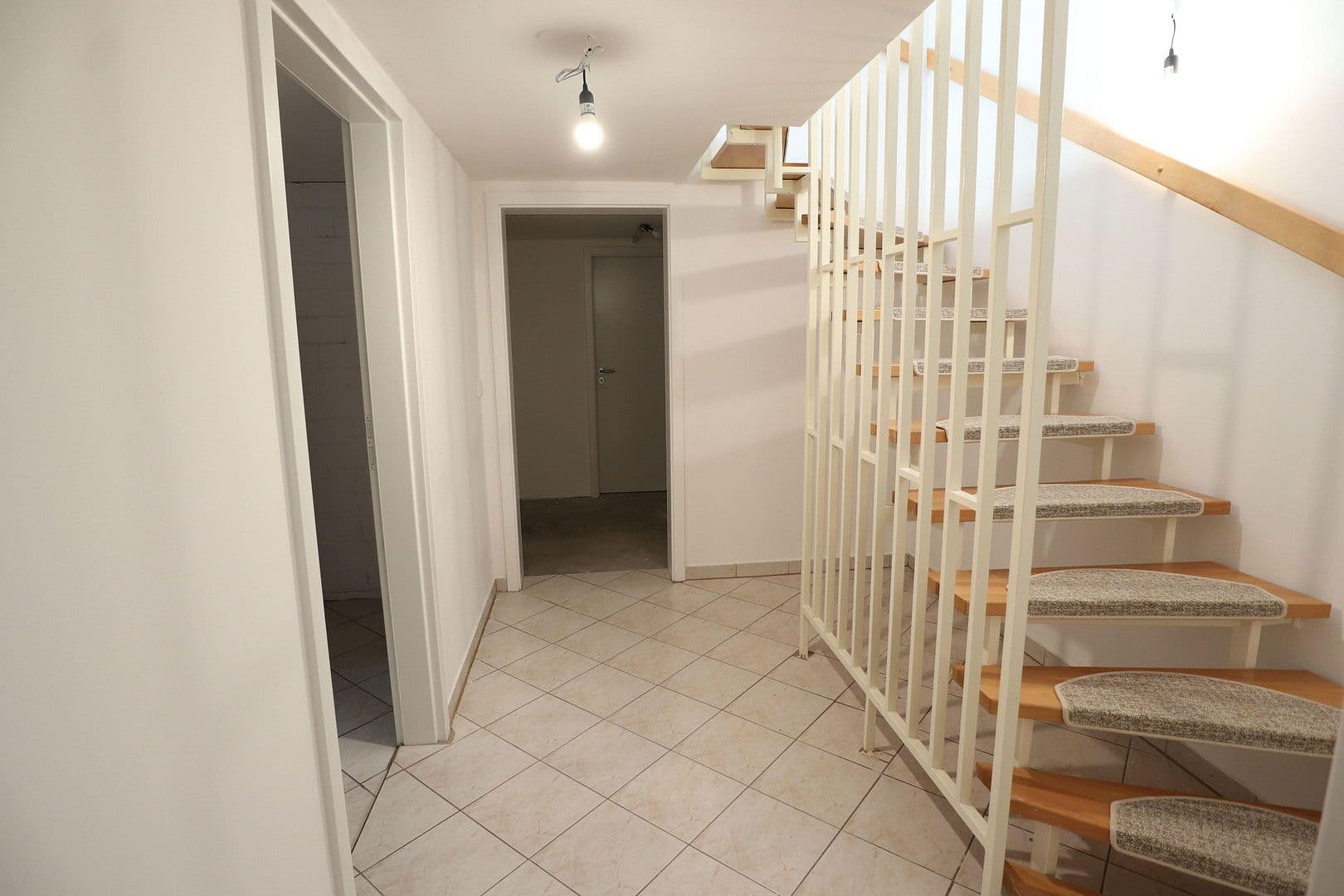 Prenájom domu 120 m², pozemek 285 m², Berlin, Berlín Prenájom domu 120 m², pozemek 285 m², Berlin, Berlín