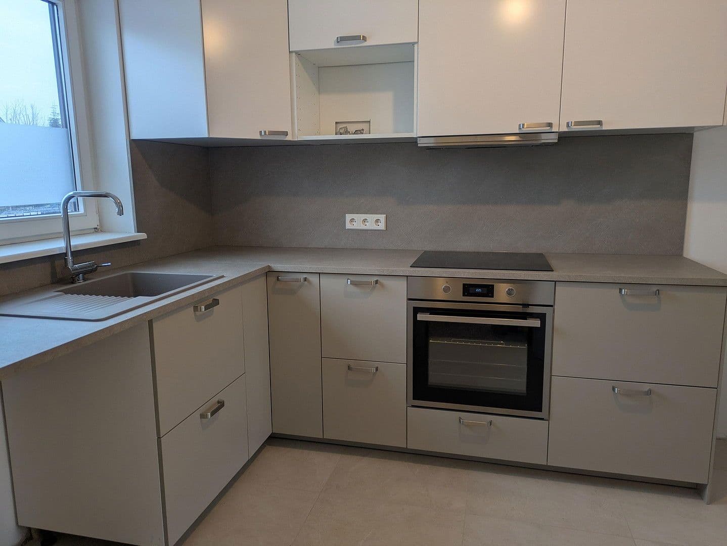 Prenájom domu 120 m², pozemek 285 m², Berlin, Berlín Prenájom domu 120 m², pozemek 285 m², Berlin, Berlín