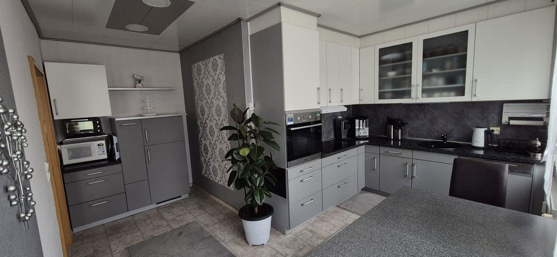 Predaj bytu 4-izbový 120 m², Wertheim, Bádensko-Wurttembersko Predaj bytu 4-izbový 120 m², Wertheim, Bádensko-Wurttembersko