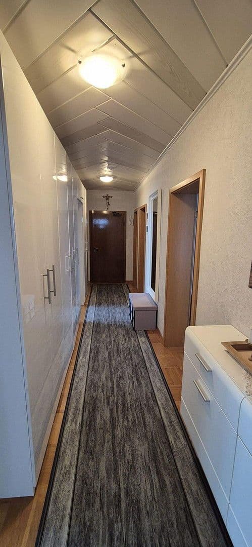 Predaj bytu 4-izbový 120 m², Wertheim, Bádensko-Wurttembersko Predaj bytu 4-izbový 120 m², Wertheim, Bádensko-Wurttembersko