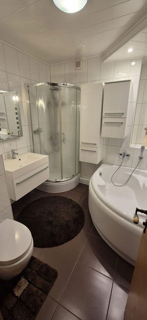 Predaj bytu 4-izbový 120 m², Wertheim, Bádensko-Wurttembersko Predaj bytu 4-izbový 120 m², Wertheim, Bádensko-Wurttembersko