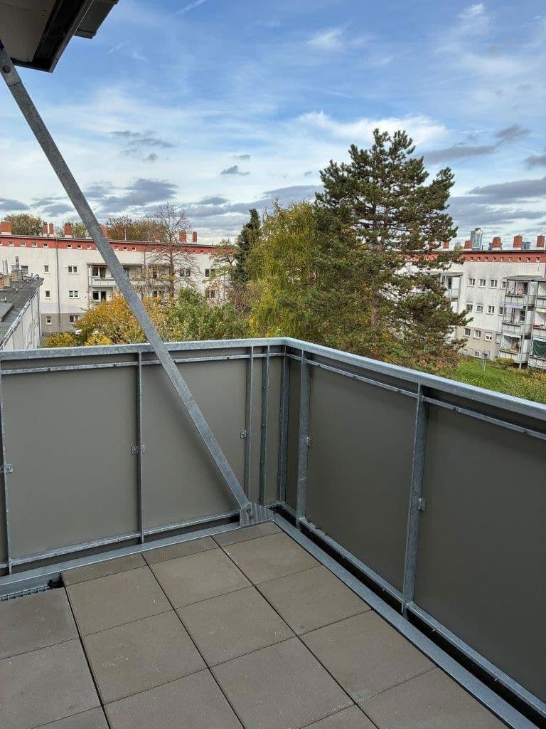 Prenájom bytu 2-izbový 54 m², Donnersbergstr. 33, Frankfurt, Hesensko Prenájom bytu 2-izbový 54 m², Donnersbergstr. 33, Frankfurt, Hesensko