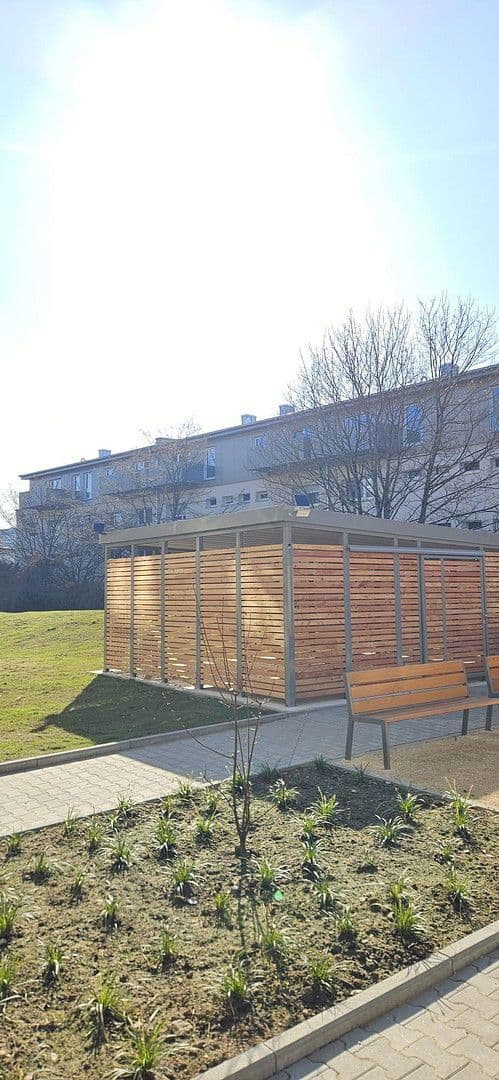 Prenájom bytu 2-izbový 54 m², Donnersbergstr. 33, Frankfurt, Hesensko Prenájom bytu 2-izbový 54 m², Donnersbergstr. 33, Frankfurt, Hesensko