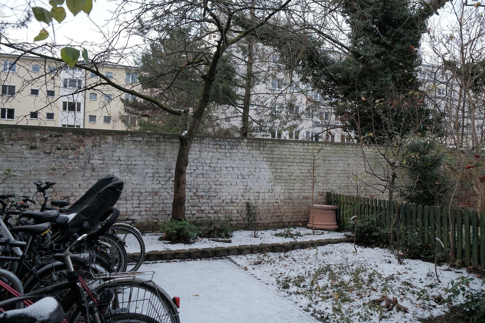 Predaj bytu 3-izbový 77 m², Berlin, Berlín Predaj bytu 3-izbový 77 m², Berlin, Berlín