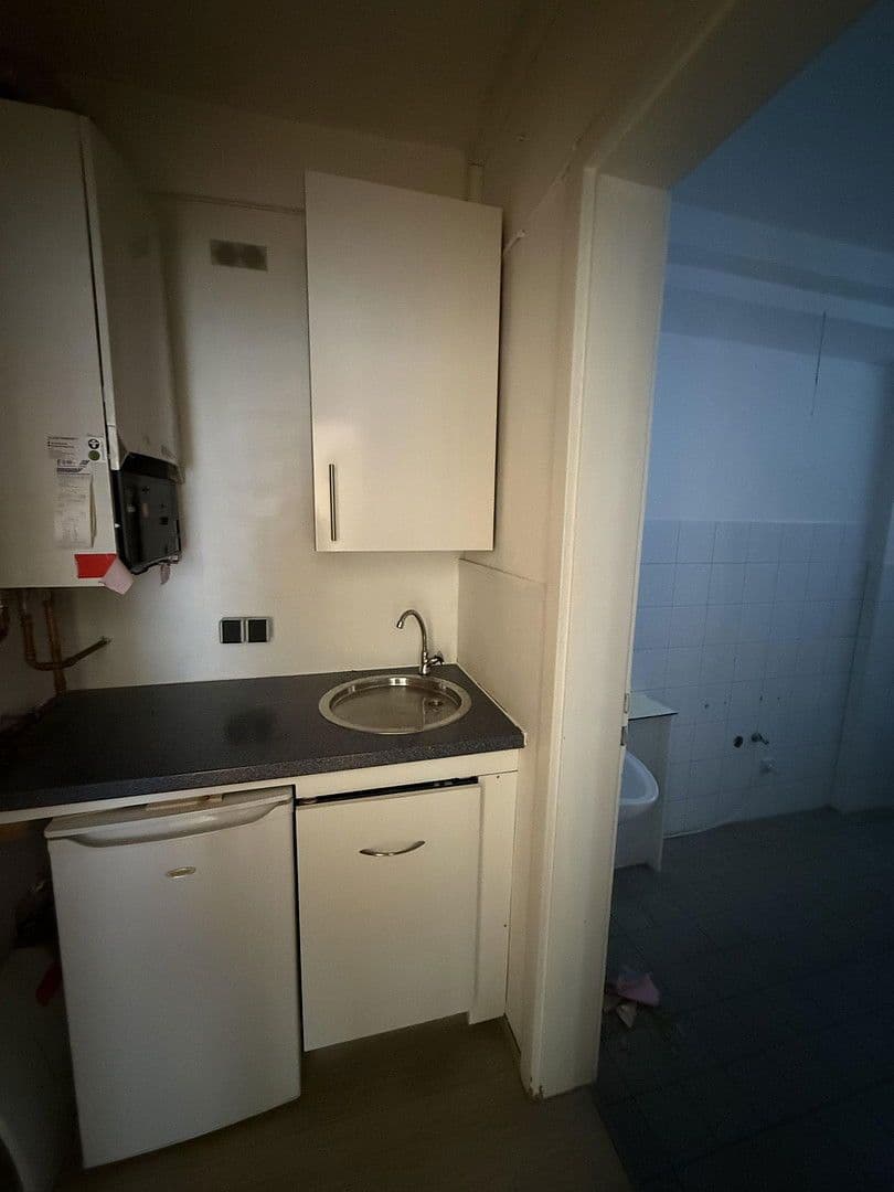 Prenájom nebytového priestoru 136 m², Spitalstrasse 17, Ellwangen (Jagst), Bádensko-Wurttembersko Prenájom nebytového priestoru 136 m², Spitalstrasse 17, Ellwangen (Jagst), Bádensko-Wurttembersko