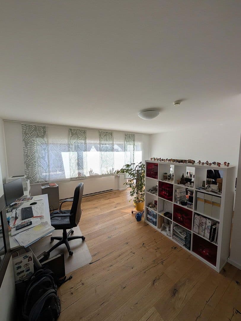 Predaj domu 188 m², pozemek 222 m², Leonberg, Bádensko-Wurttembersko Predaj domu 188 m², pozemek 222 m², Leonberg, Bádensko-Wurttembersko