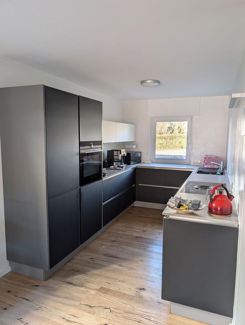 Predaj domu 188 m², pozemek 222 m², Leonberg, Bádensko-Wurttembersko Predaj domu 188 m², pozemek 222 m², Leonberg, Bádensko-Wurttembersko