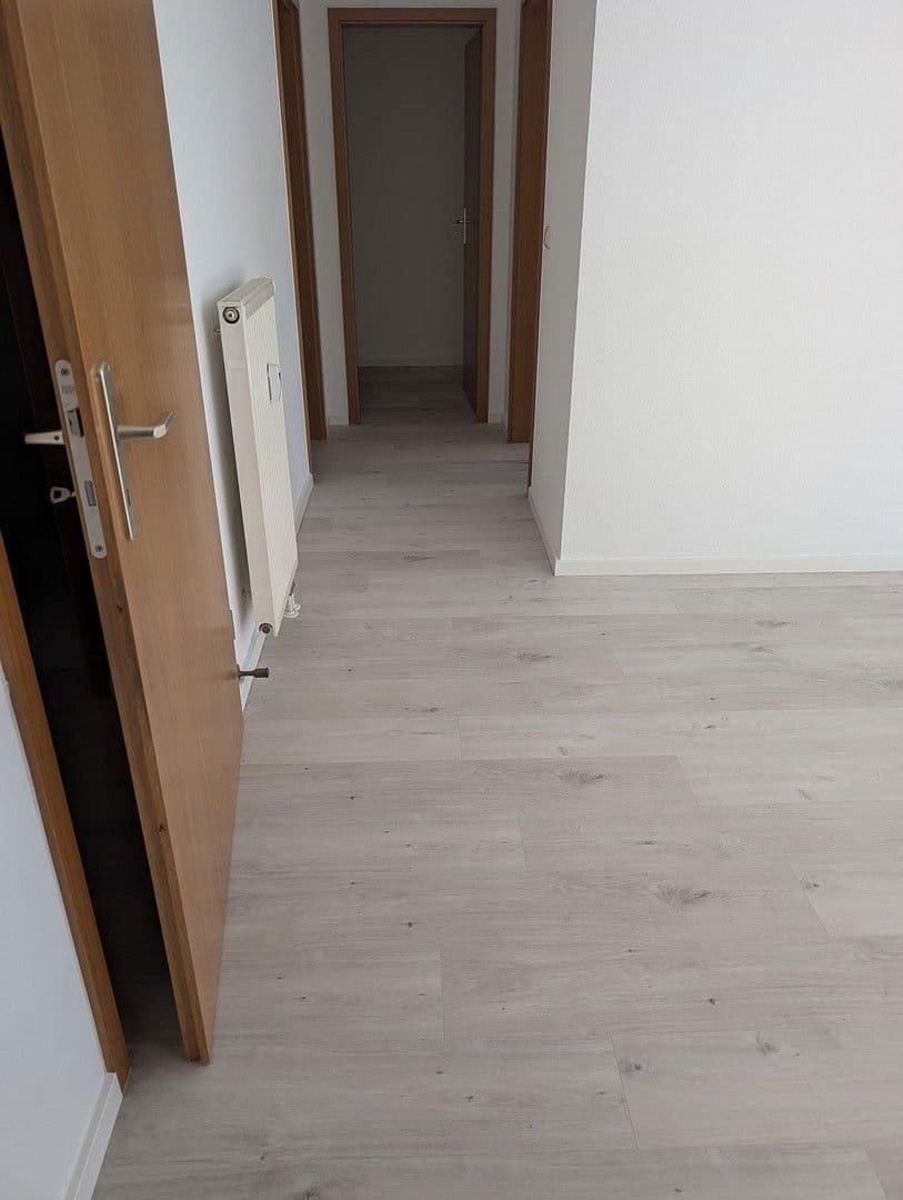 Prenájom bytu 2-izbový 60 m², Weseler Str. 11A, Berlin, Berlín Prenájom bytu 2-izbový 60 m², Weseler Str. 11A, Berlin, Berlín