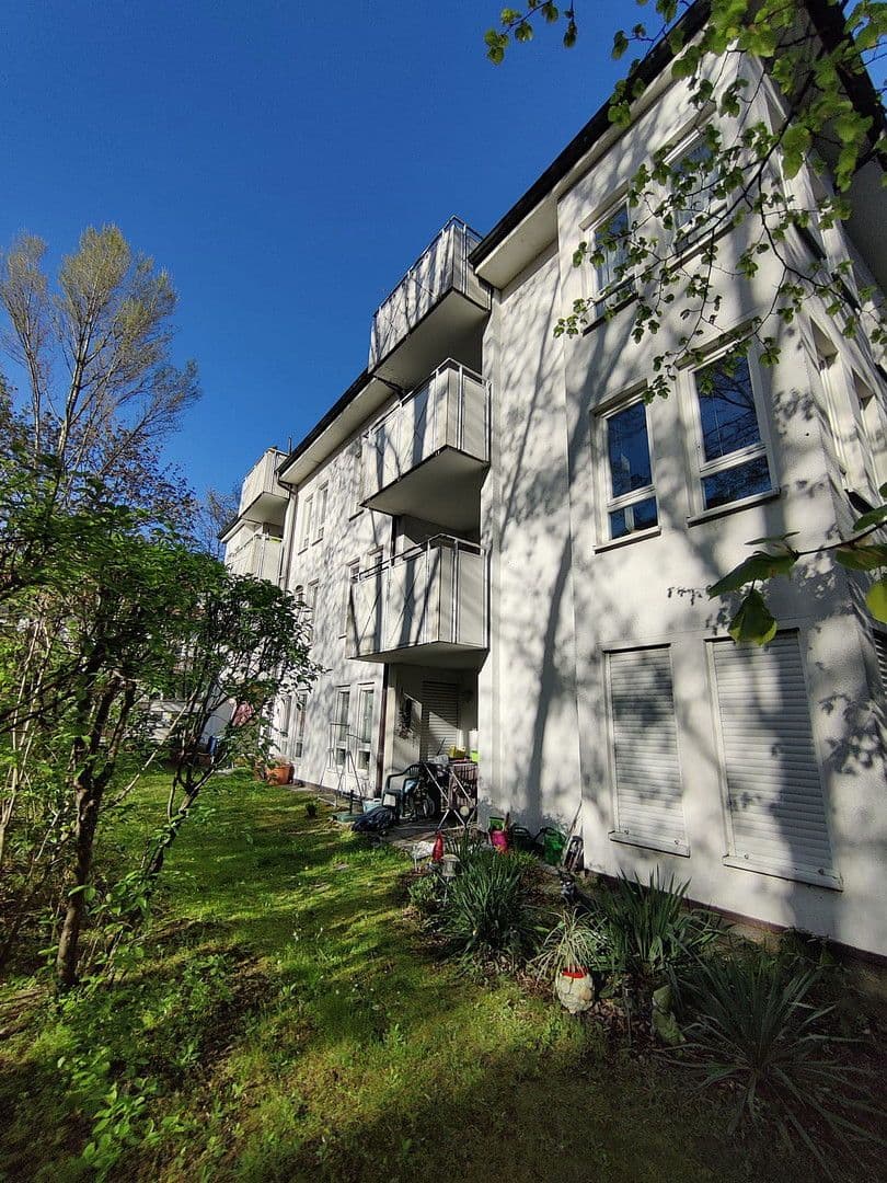 Prenájom bytu 2-izbový 60 m², Weseler Str. 11A, Berlin, Berlín Prenájom bytu 2-izbový 60 m², Weseler Str. 11A, Berlin, Berlín