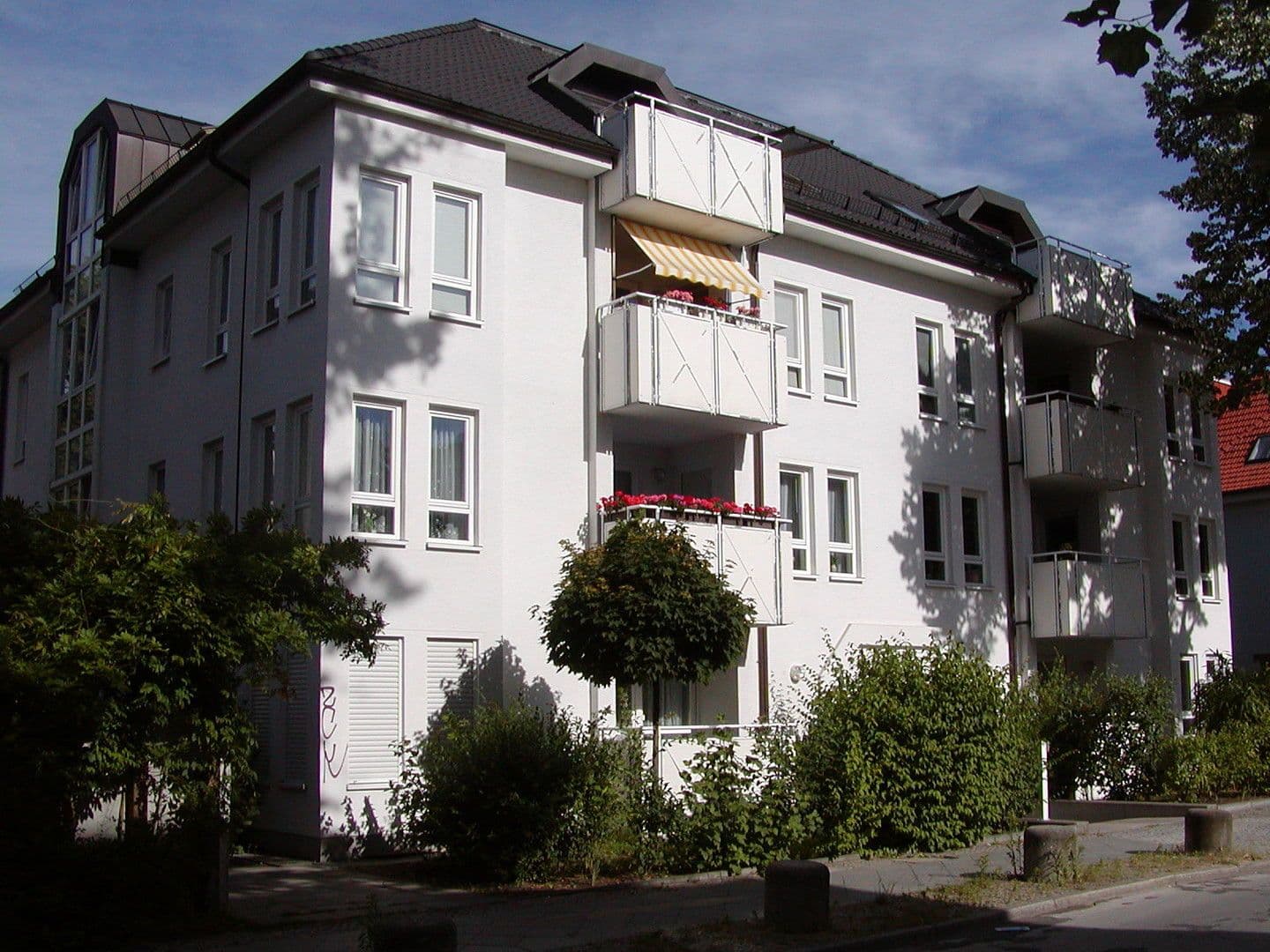 Prenájom bytu 2-izbový 60 m², Weseler Str. 11A, Berlin, Berlín Prenájom bytu 2-izbový 60 m², Weseler Str. 11A, Berlin, Berlín