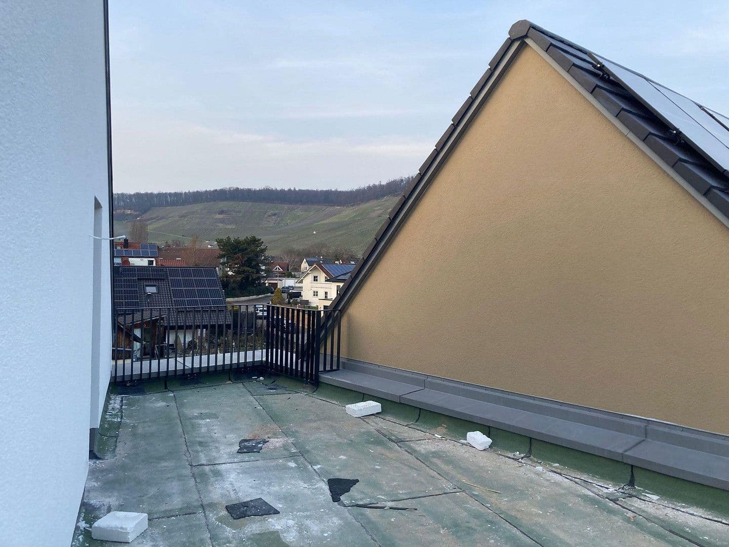 Prenájom bytu 2-izbový 59 m², Eberstadt, Bádensko-Wurttembersko Prenájom bytu 2-izbový 59 m², Eberstadt, Bádensko-Wurttembersko