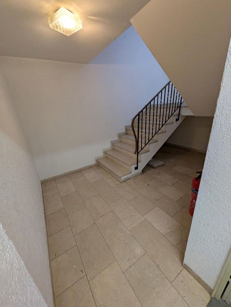 Predaj domu 339 m², pozemek 1.077 m², Schwanenstraße 3, Kelheim, Bavorsko Predaj domu 339 m², pozemek 1.077 m², Schwanenstraße 3, Kelheim, Bavorsko