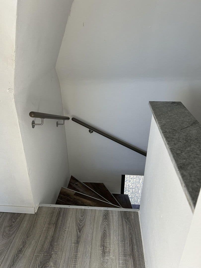 Prenájom bytu 3-izbový 74 m², Kerpen, Severné Porýnie - Westfálsko Prenájom bytu 3-izbový 74 m², Kerpen, Severné Porýnie - Westfálsko