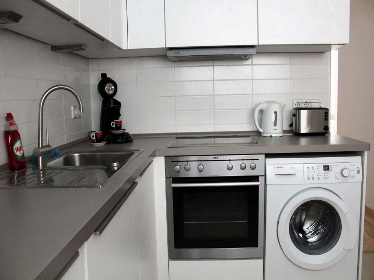 Prenájom bytu 2-izbový 49 m², Mannheim, Bádensko-Wurttembersko Prenájom bytu 2-izbový 49 m², Mannheim, Bádensko-Wurttembersko