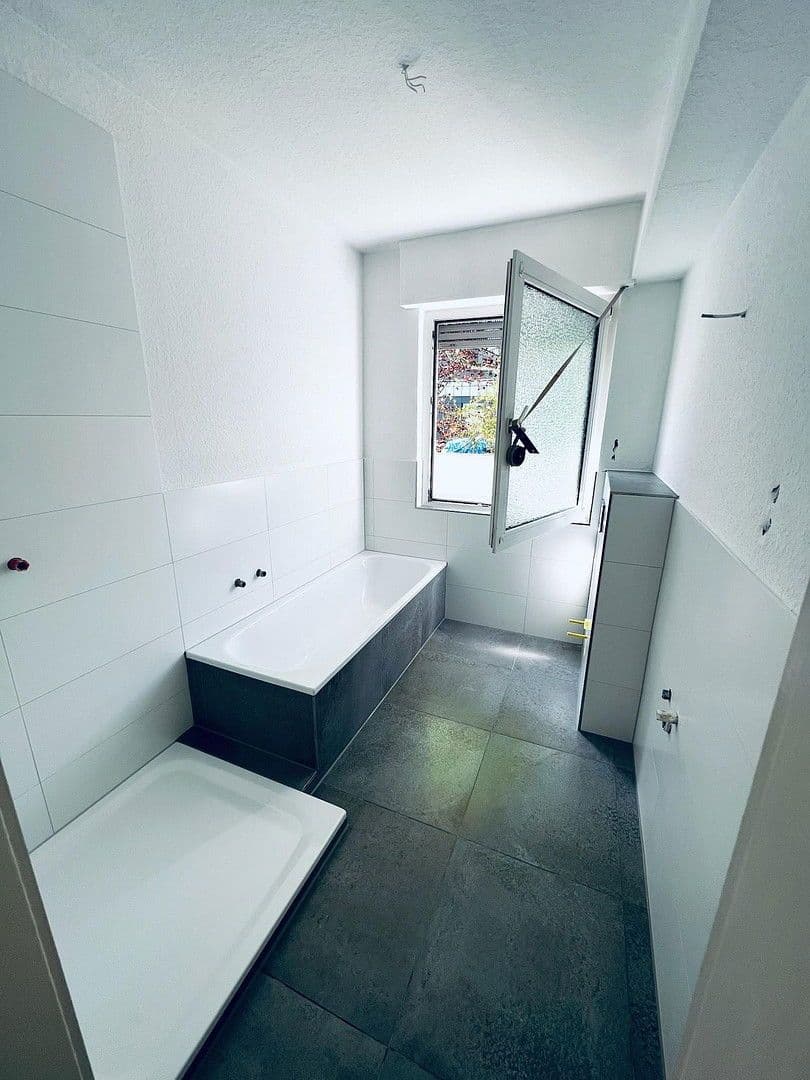 Prenájom bytu 4-izbový 112 m², Kirchplatz 8, Kamen, Severné Porýnie - Westfálsko Prenájom bytu 4-izbový 112 m², Kirchplatz 8, Kamen, Severné Porýnie - Westfálsko