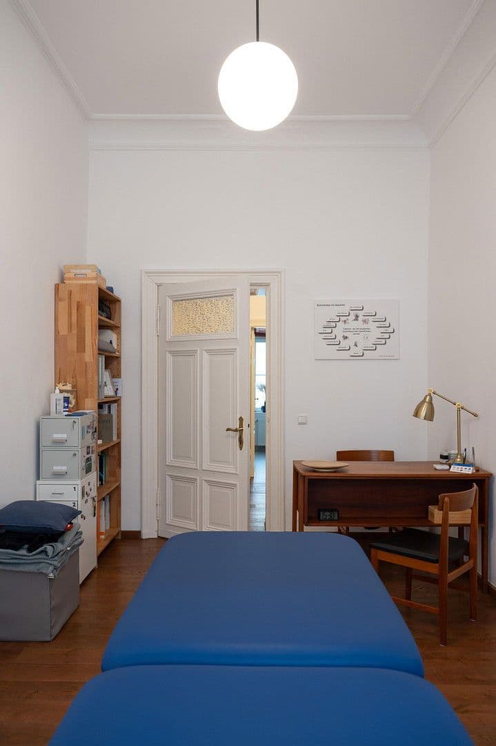 Predaj kancelárie 94 m², Erich-Weinert-Str. 5, Berlin, Berlín Predaj kancelárie 94 m², Erich-Weinert-Str. 5, Berlin, Berlín