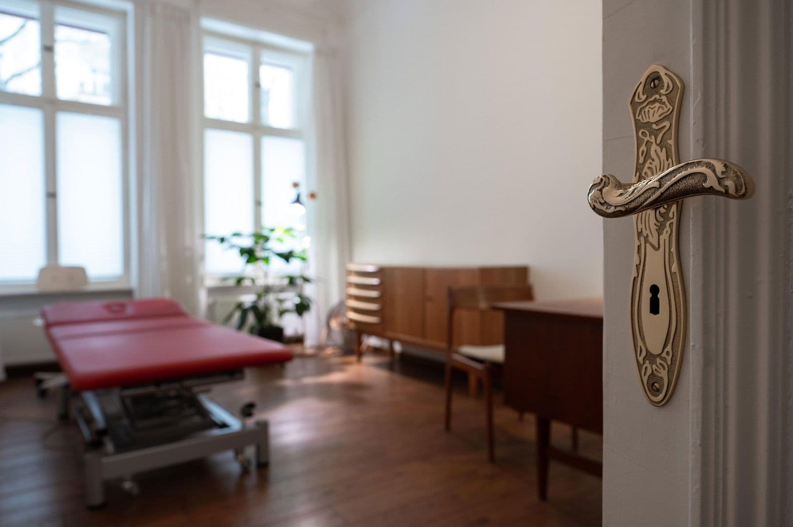 Predaj kancelárie 94 m², Erich-Weinert-Str. 5, Berlin, Berlín Predaj kancelárie 94 m², Erich-Weinert-Str. 5, Berlin, Berlín