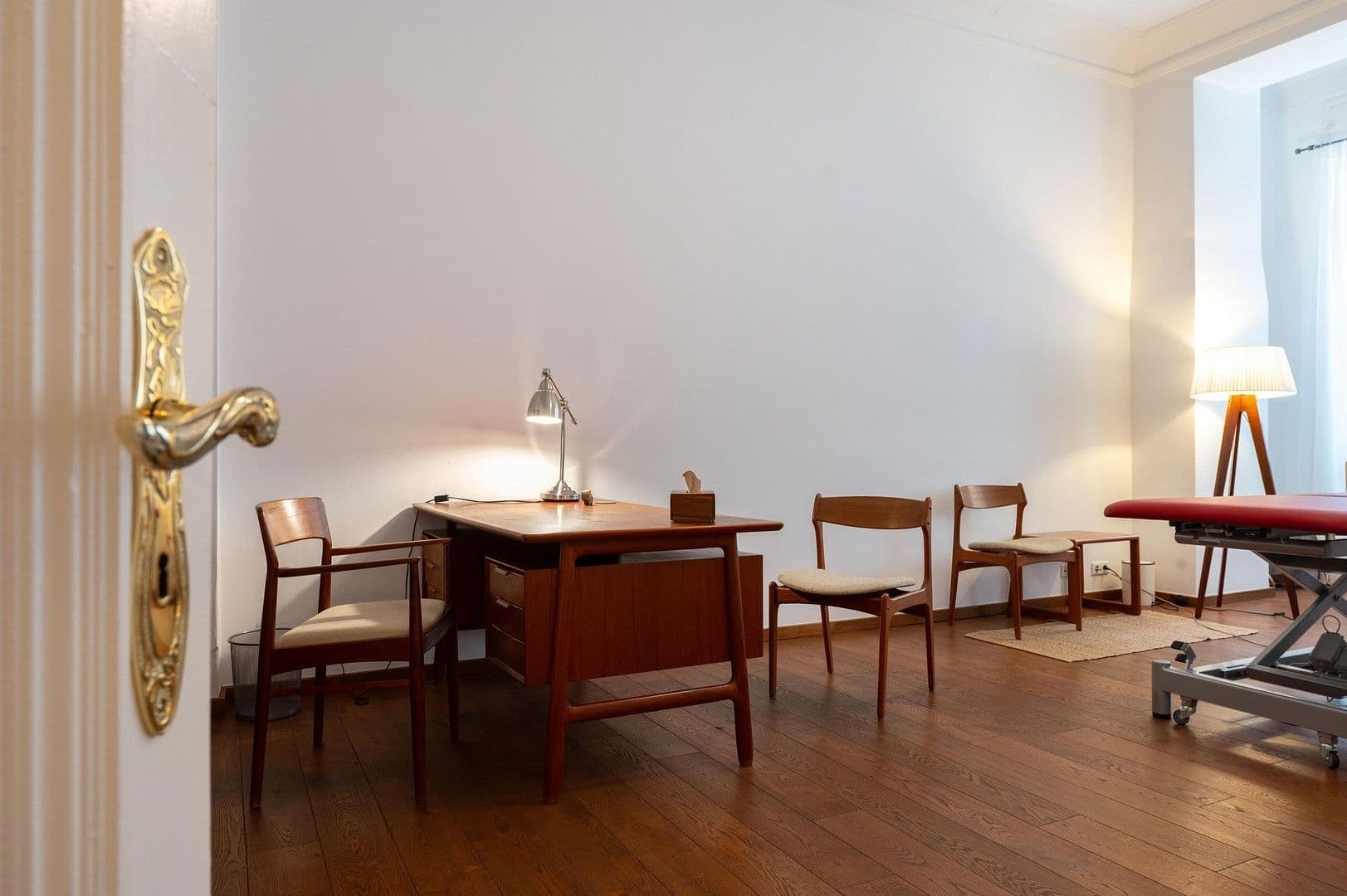 Predaj kancelárie 94 m², Erich-Weinert-Str. 5, Berlin, Berlín Predaj kancelárie 94 m², Erich-Weinert-Str. 5, Berlin, Berlín