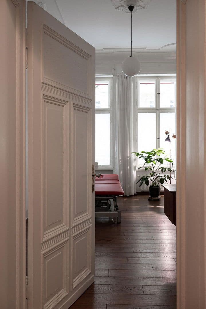 Predaj kancelárie 94 m², Erich-Weinert-Str. 5, Berlin, Berlín Predaj kancelárie 94 m², Erich-Weinert-Str. 5, Berlin, Berlín