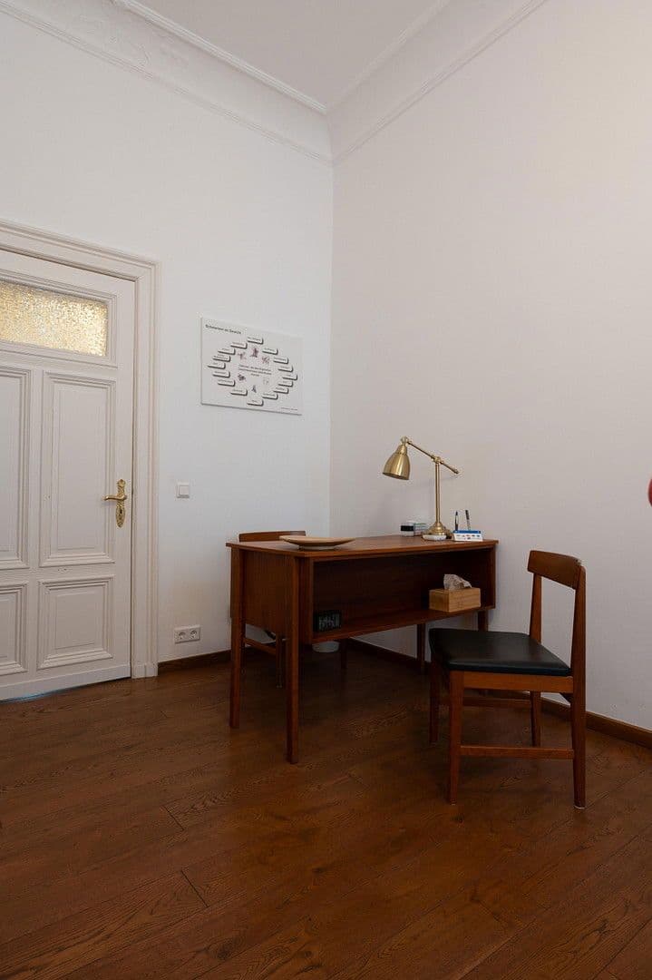 Predaj kancelárie 94 m², Erich-Weinert-Str. 5, Berlin, Berlín Predaj kancelárie 94 m², Erich-Weinert-Str. 5, Berlin, Berlín