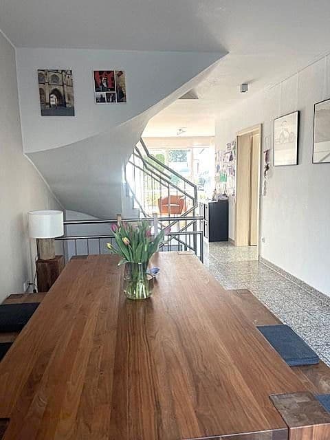 Prenájom domu 172 m², pozemek 325 m², Schneemannstrasse 0, München, Bavorsko Prenájom domu 172 m², pozemek 325 m², Schneemannstrasse 0, München, Bavorsko