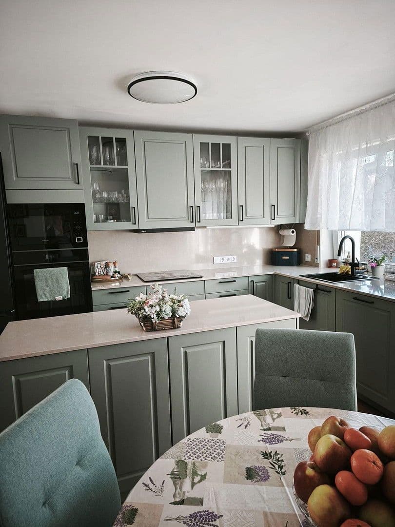 Predaj bytu 3-izbový 82 m², Laufenburg (Baden), Bádensko-Wurttembersko Predaj bytu 3-izbový 82 m², Laufenburg (Baden), Bádensko-Wurttembersko