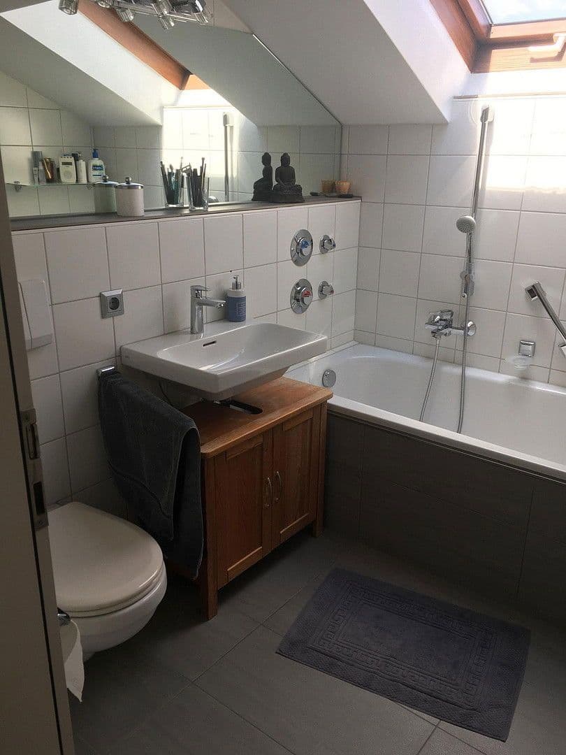 Predaj bytu 2-izbový 60 m², Bad Feilnbach, Bavorsko Predaj bytu 2-izbový 60 m², Bad Feilnbach, Bavorsko