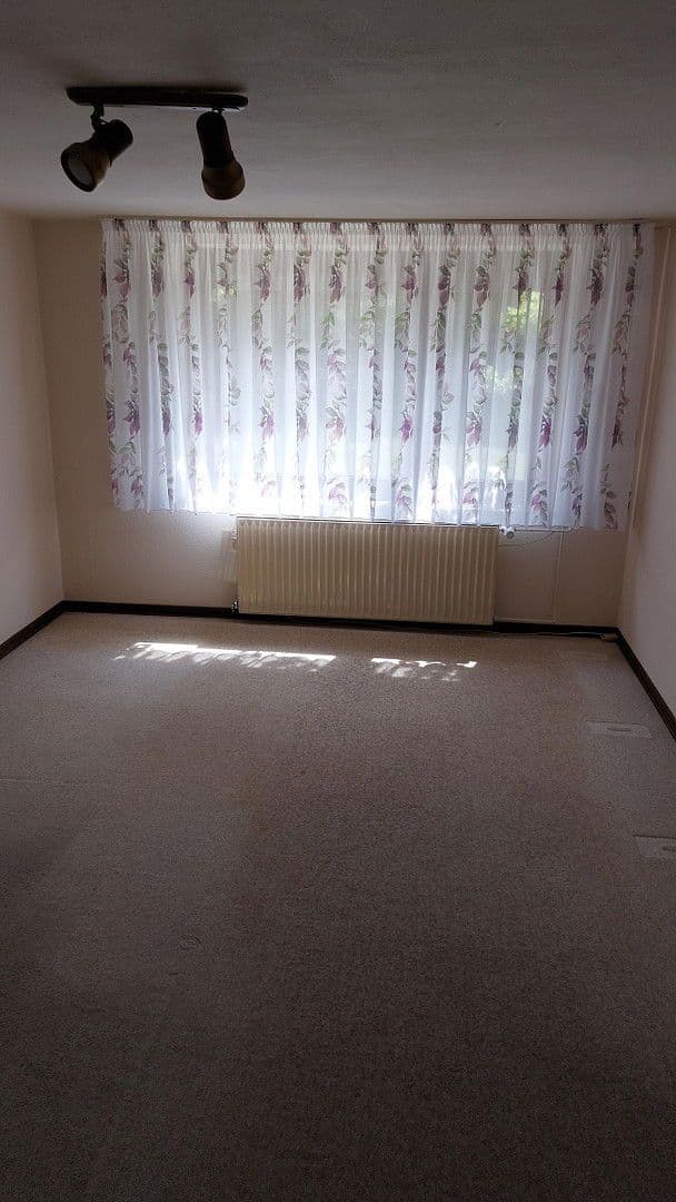 Predaj domu 140 m², pozemek 1.436 m², Jade, Dolné Sasko Predaj domu 140 m², pozemek 1.436 m², Jade, Dolné Sasko