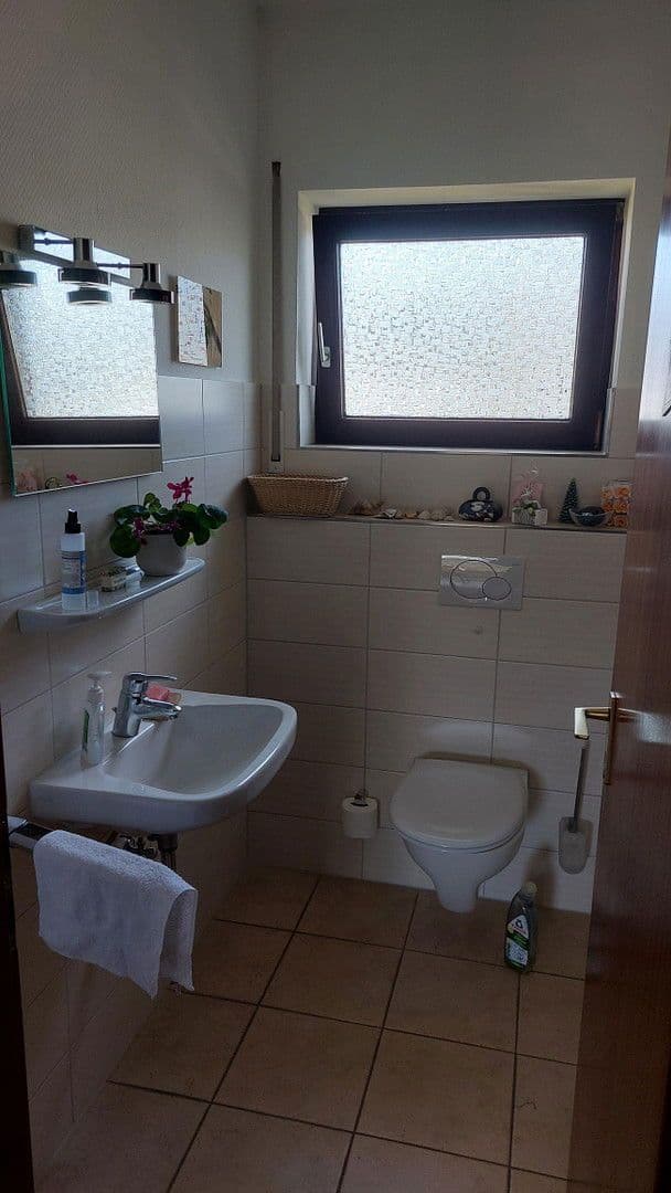 Predaj domu 140 m², pozemek 1.436 m², Jade, Dolné Sasko Predaj domu 140 m², pozemek 1.436 m², Jade, Dolné Sasko