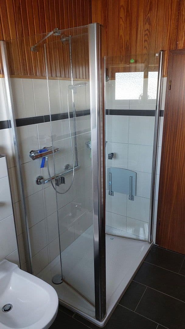 Predaj domu 140 m², pozemek 1.436 m², Jade, Dolné Sasko Predaj domu 140 m², pozemek 1.436 m², Jade, Dolné Sasko