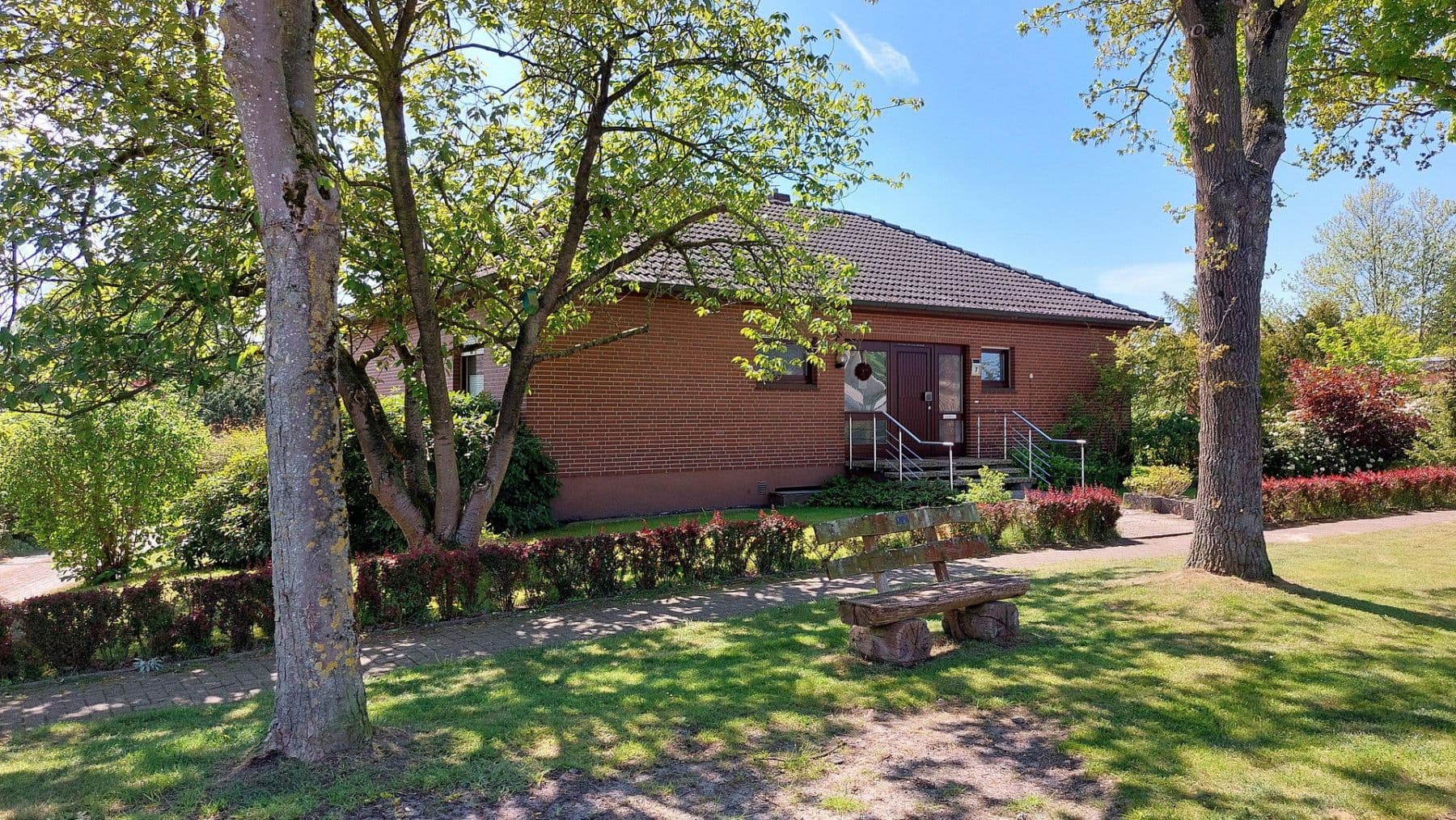 Predaj domu 140 m², pozemek 1.436 m², Jade, Dolné Sasko Predaj domu 140 m², pozemek 1.436 m², Jade, Dolné Sasko