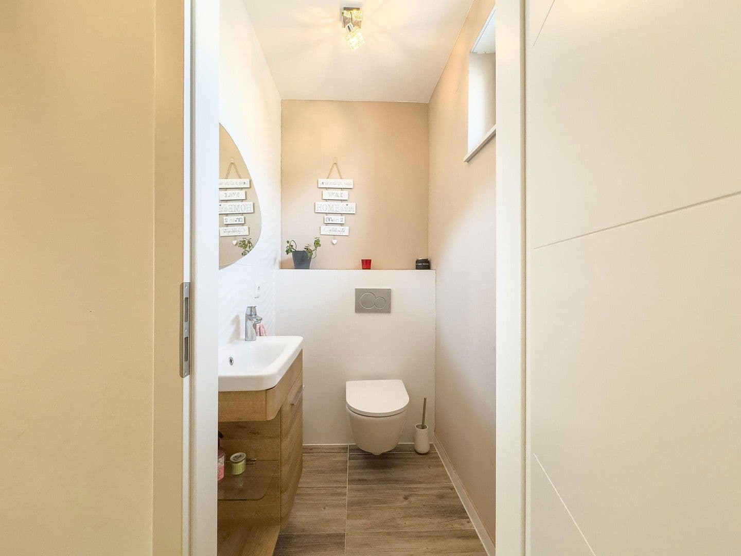 Predaj domu 141 m², pozemek 205 m², Zäher Wille, Mannheim, Bádensko-Wurttembersko Predaj domu 141 m², pozemek 205 m², Zäher Wille, Mannheim, Bádensko-Wurttembersko