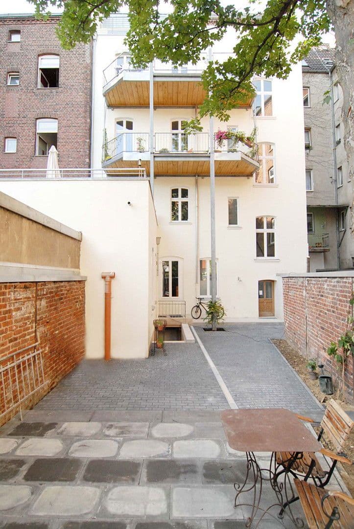 Predaj kancelárie 110 m², Düsseldorf, Severné Porýnie - Westfálsko Predaj kancelárie 110 m², Düsseldorf, Severné Porýnie - Westfálsko