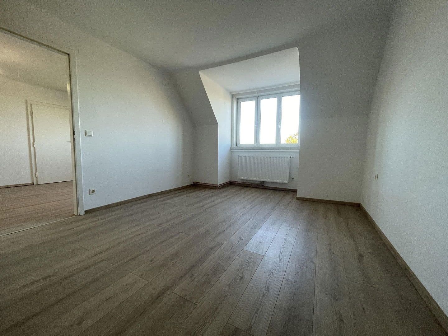 Predaj bytu 3-izbový 62 m², Perchtoldsdorf, Dolné Rakúsko Predaj bytu 3-izbový 62 m², Perchtoldsdorf, Dolné Rakúsko