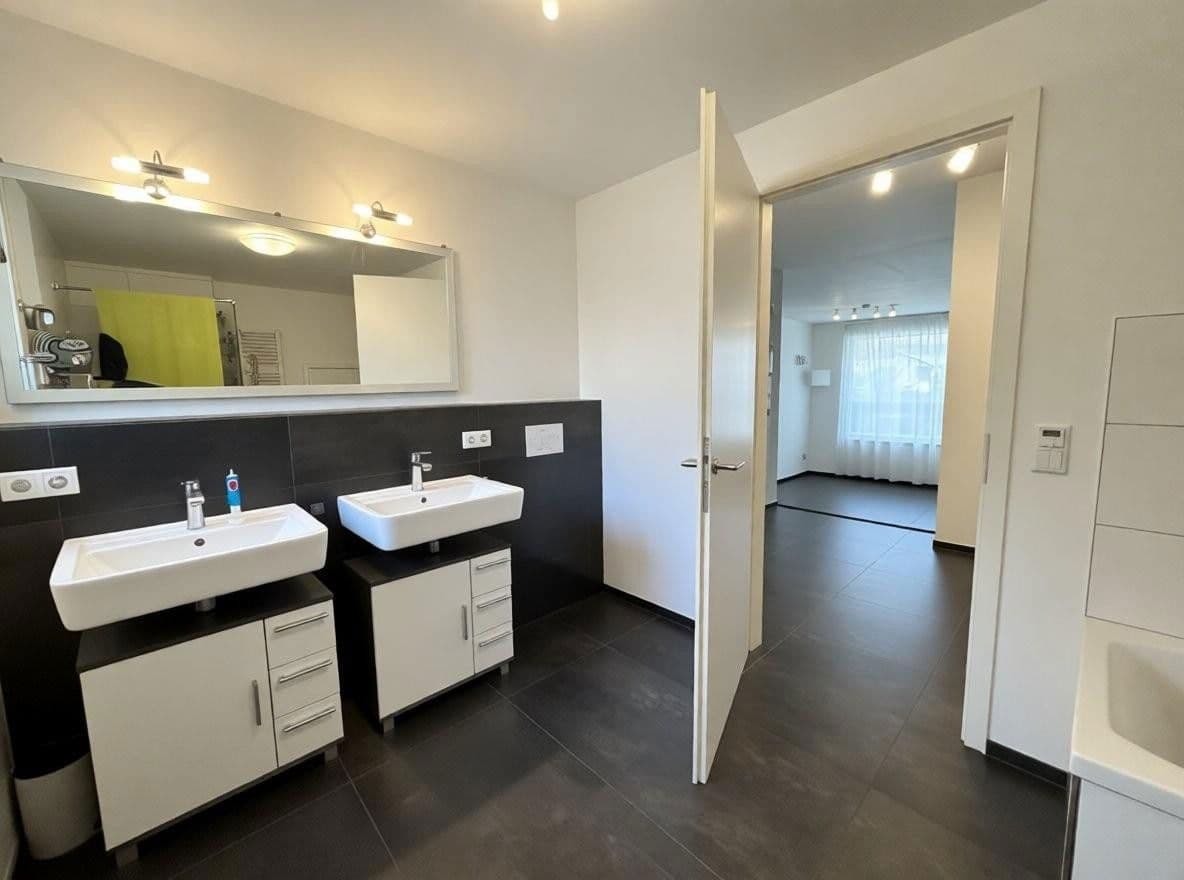 Predaj bytu 4-izbový 114 m², Dettinger Straße 85, Kirchheim unter Teck, Bádensko-Wurttembersko Predaj bytu 4-izbový 114 m², Dettinger Straße 85, Kirchheim unter Teck, Bádensko-Wurttembersko