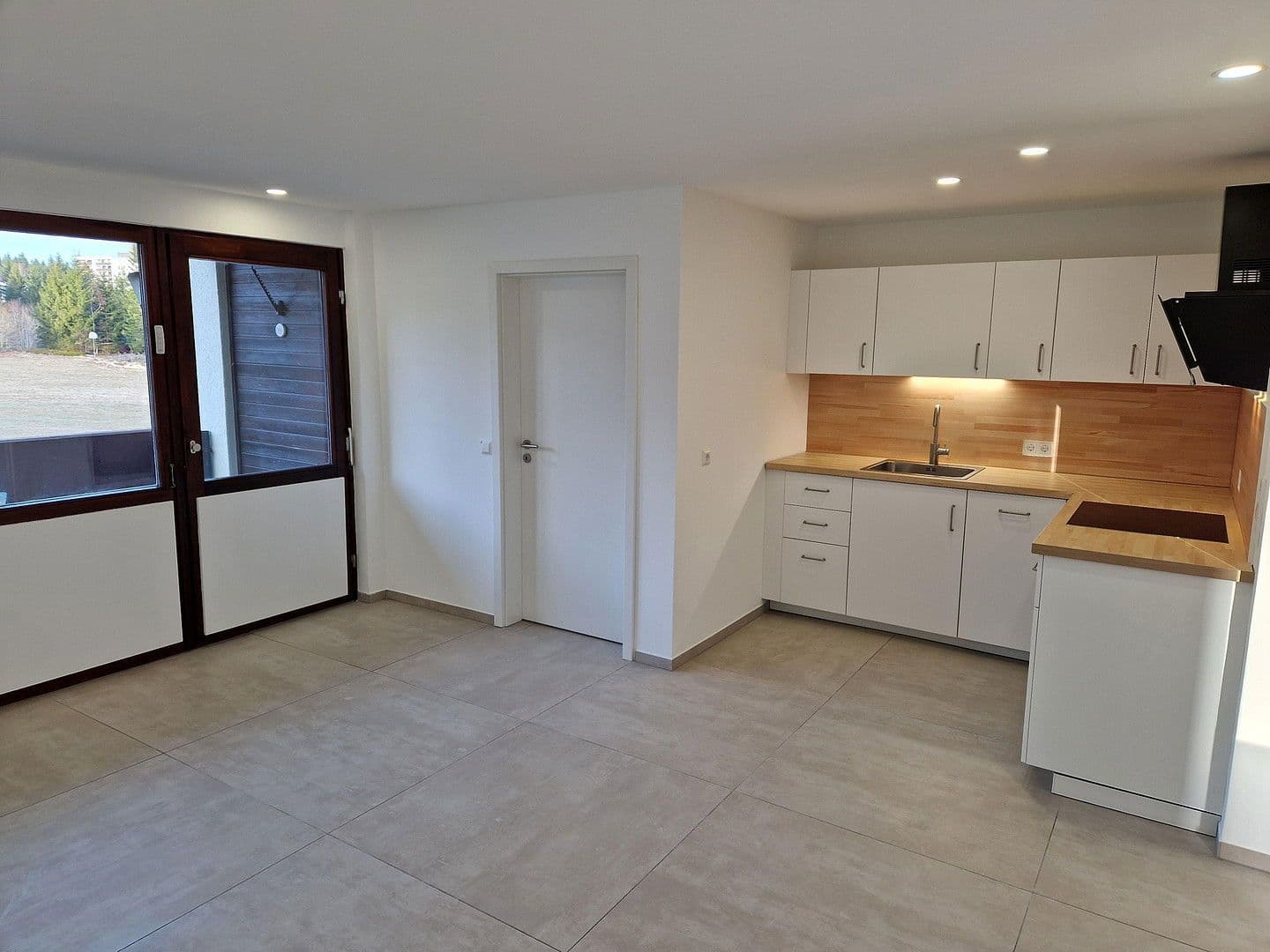 Prenájom bytu 3-izbový 50 m², Freudenstadt, Bádensko-Wurttembersko Prenájom bytu 3-izbový 50 m², Freudenstadt, Bádensko-Wurttembersko